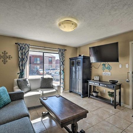 カレッジ・ステーションGame Day Retreat Pool Access, 2 Mi To Texas A And Mアパートメント エクステリア 写真