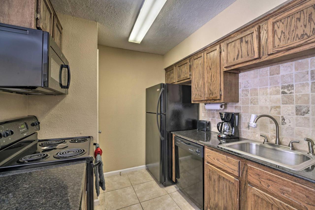 カレッジ・ステーションGame Day Retreat Pool Access, 2 Mi To Texas A And Mアパートメント エクステリア 写真