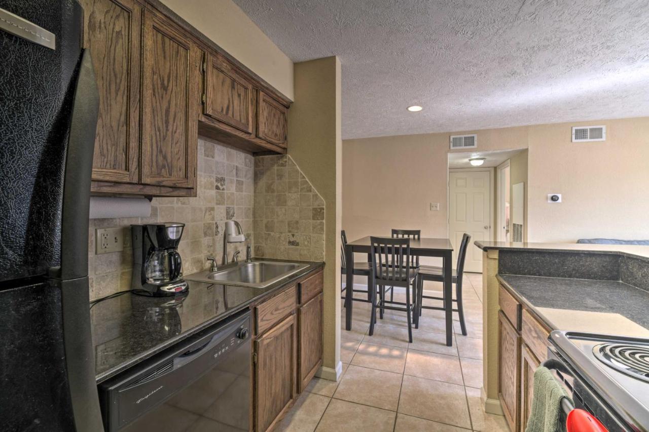 カレッジ・ステーションGame Day Retreat Pool Access, 2 Mi To Texas A And Mアパートメント エクステリア 写真